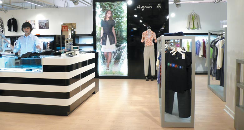 Aménagement d'une boutique de Pret-à-Porter de la marque Agnès B à Montpellier
