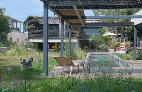 Provençal garden around a swimming pool
