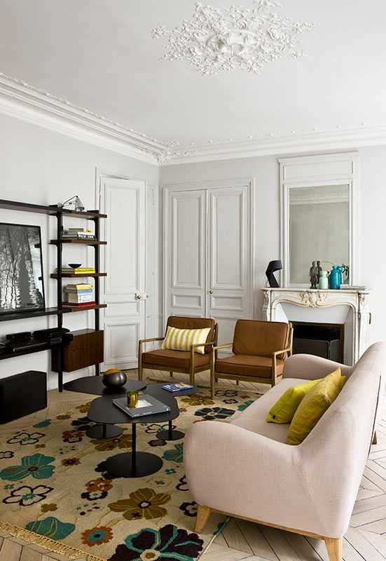 Salon d'un appartement haussmannien in Montpellier après un relooking d'intérieur