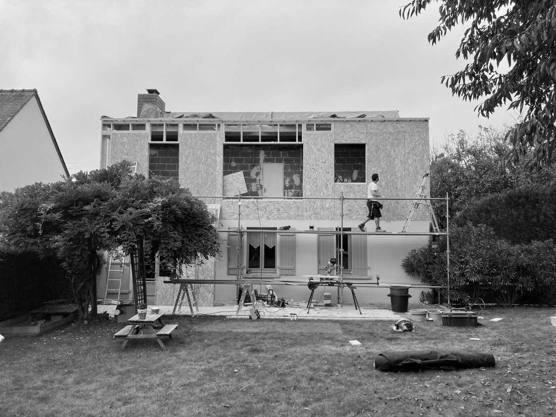 Travaux de surélévation partielle d'une maison