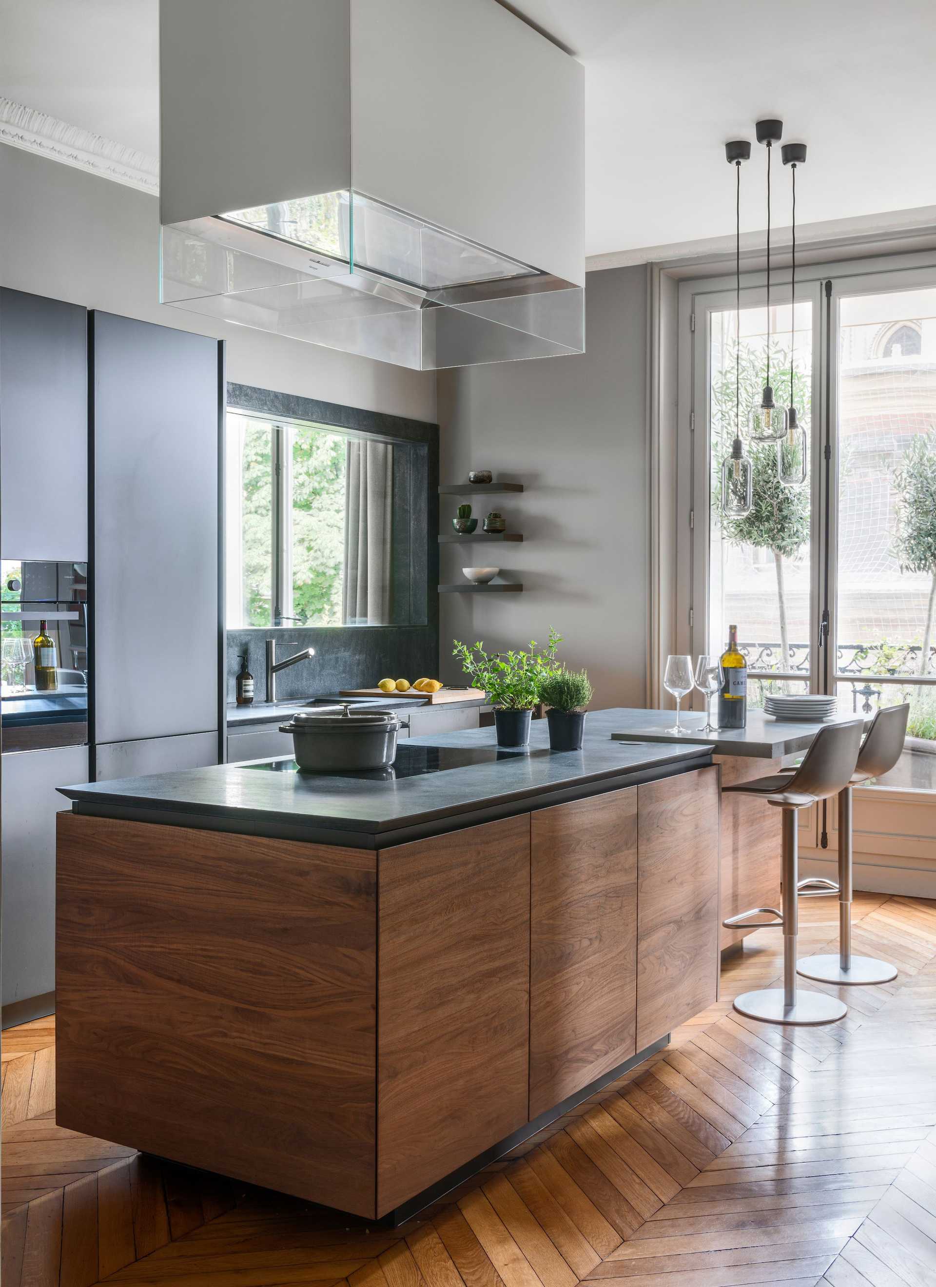 Rénovation de la cuisine d'un appartement ancien par un architecte d'intérieur à Montpellier