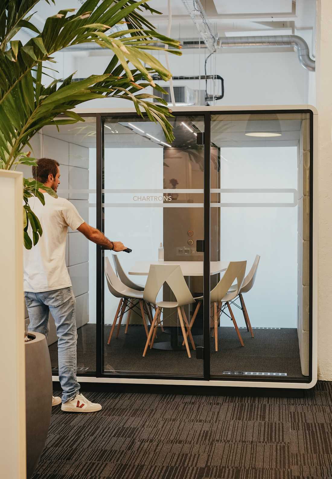 Aménagement des burdeaux en open space par un architecte en Occitanie